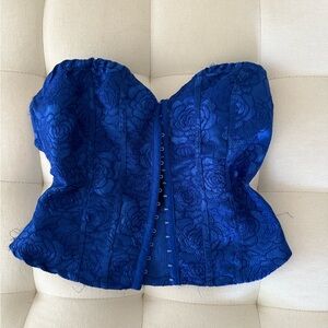 PrettyLittleThing Blue Lace Crop Top